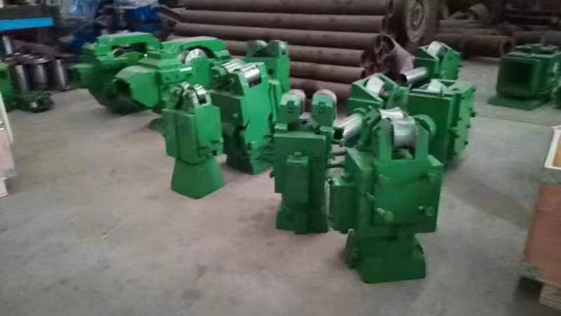 Производство и отгрузка направляющих для принадлежностей прокатного стана