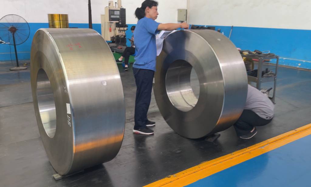 Центробежные литые кольца с литой стальной рулоны адамито